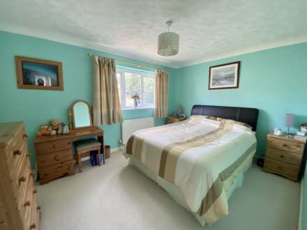 Milton Close, Exmouth, Image 6