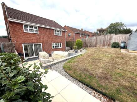 Lincoln Close, Exmouth, Image 11