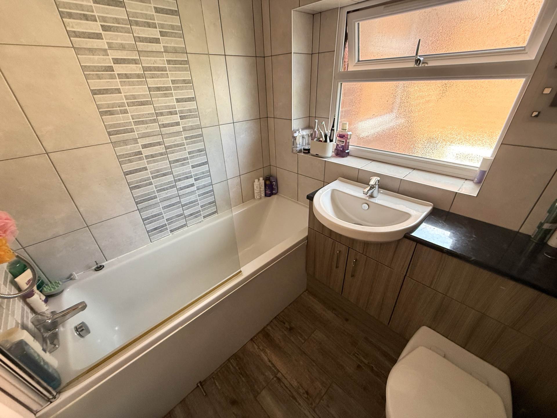 Maple Drive, Exmouth, Image 9
