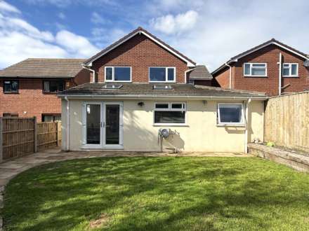Maple Drive, Exmouth, Image 11
