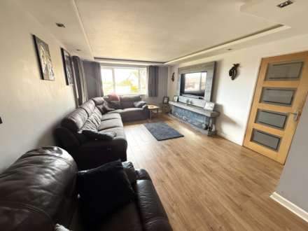 Maple Drive, Exmouth, Image 12