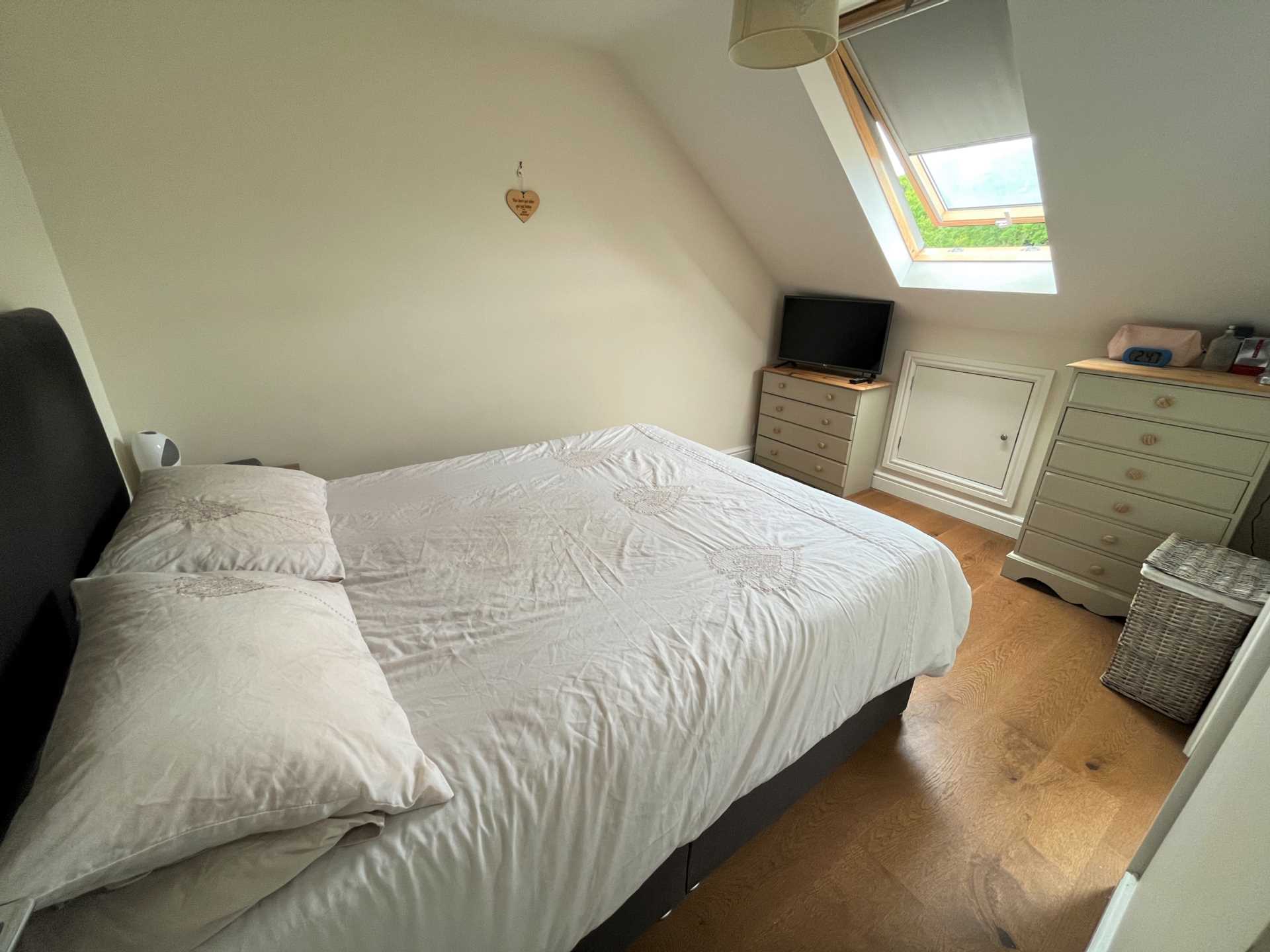 Lovering Close, Exmouth, Image 6