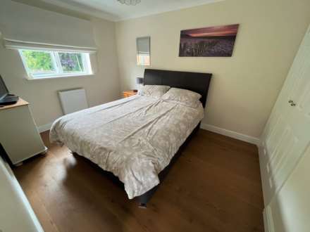 Lovering Close, Exmouth, Image 12