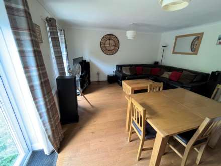Lovering Close, Exmouth, Image 4