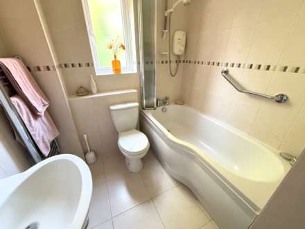 Ivydale, Exmouth, Image 10