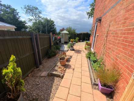 Ivydale, Exmouth, Image 16