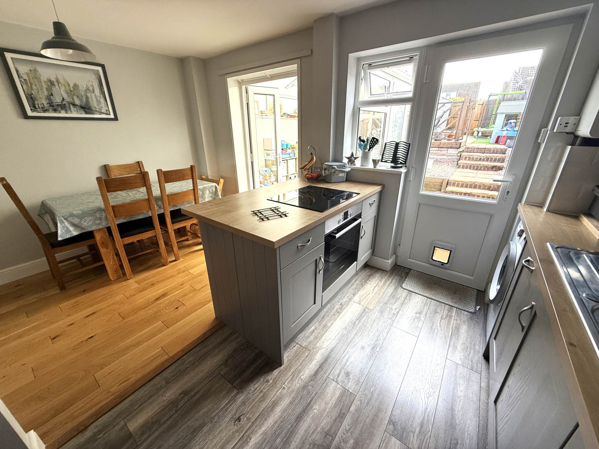Vansittart Drive, Exmouth, Image 5