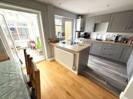 Vansittart Drive, Exmouth, Image 2