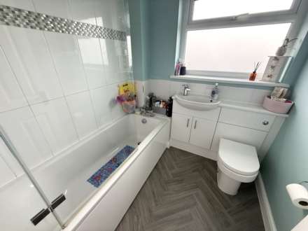 Vansittart Drive, Exmouth, Image 9