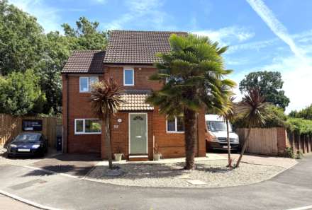 Lovering Close, Exmouth, Image 1
