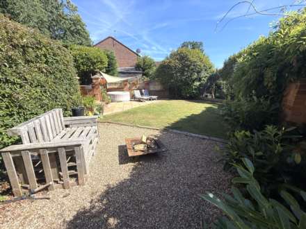 Lovering Close, Exmouth, Image 17