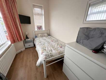 Willow Avenue, Exmouth, Image 21