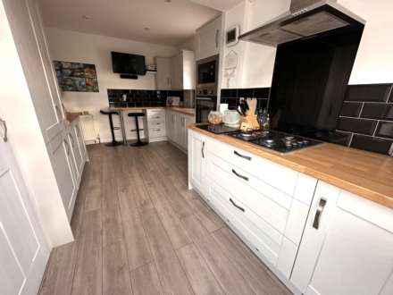 Willow Avenue, Exmouth, Image 5