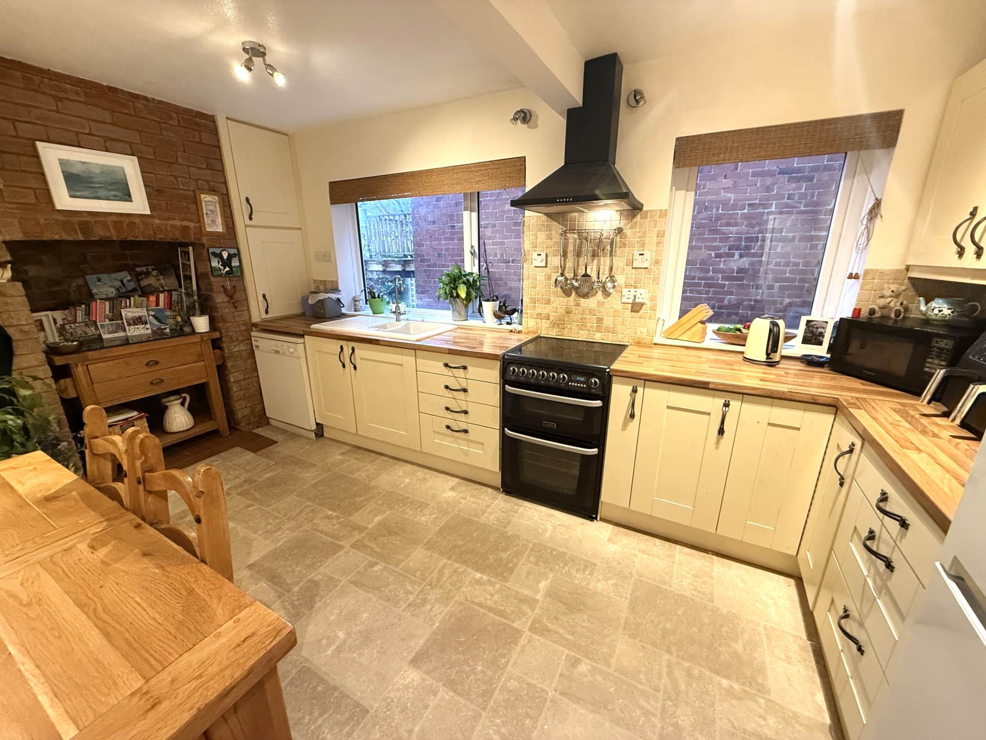 Albion Hill, Exmouth, Image 4