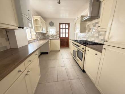 Rosebery Road, Exmouth, Image 2