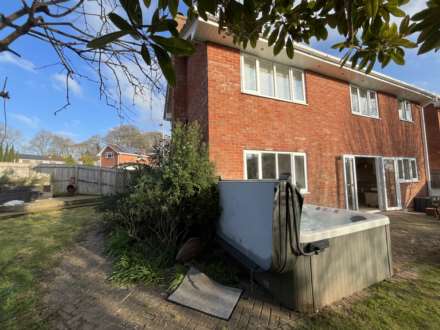 Winchester Drive, Exmouth, Image 11