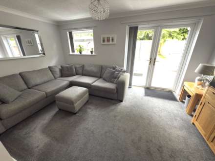 Maple Drive, Exmouth, Image 4
