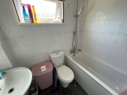 Prince Charles Close, Exmouth, Image 10