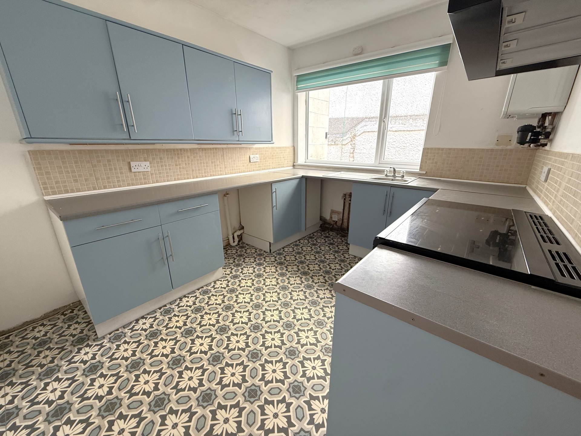 Victoria Road, Exmouth, Image 2