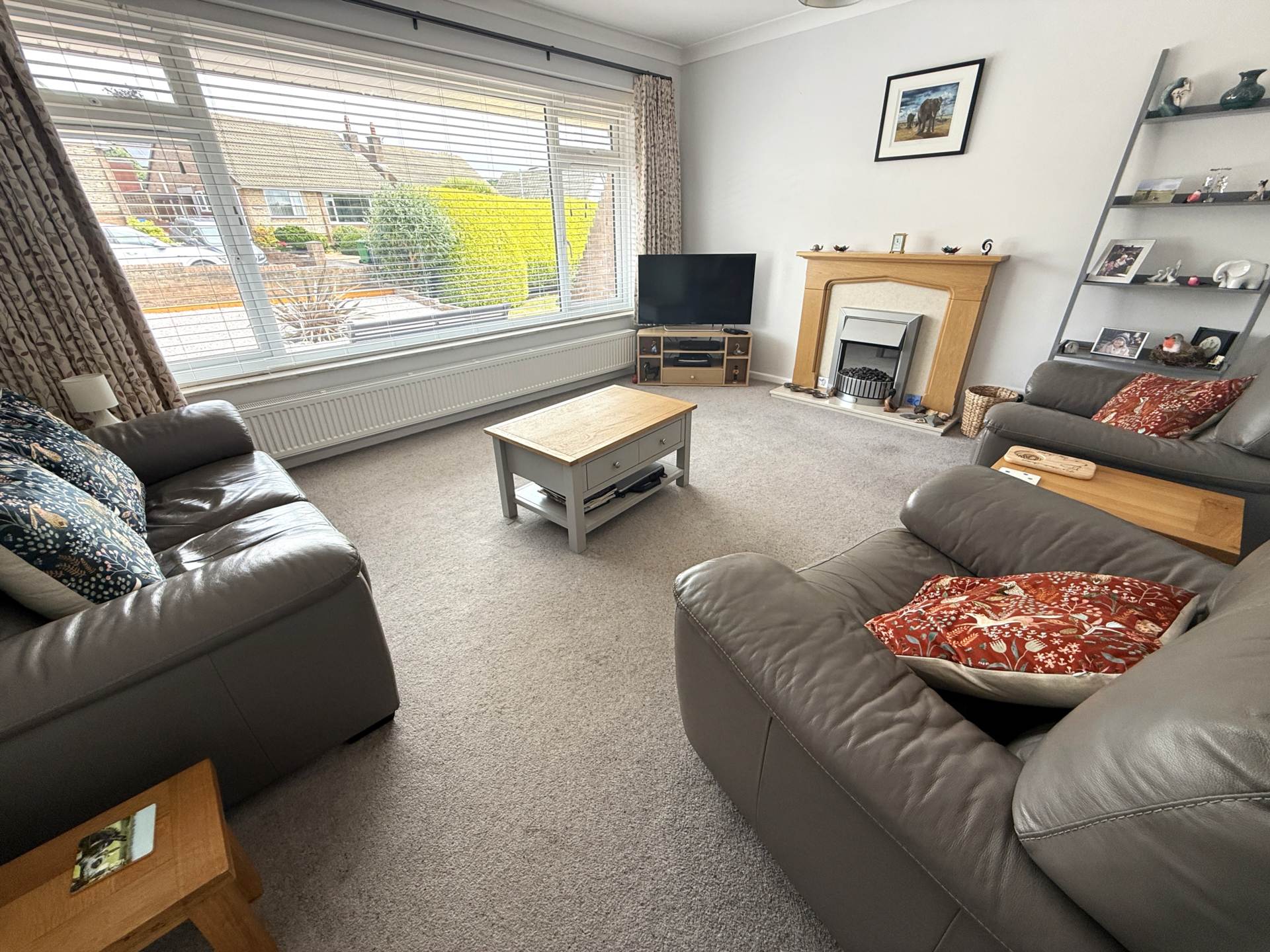 Scott Drive, Exmouth, Image 4