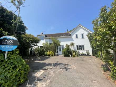 Hayes Close, Budleigh Salterton, Image 1