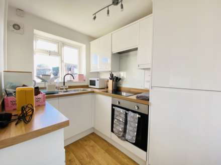 Essington Court, Exmouth, Image 3