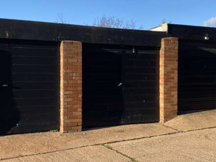 Essington Court, Exmouth, Image 9