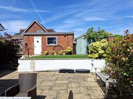 Arthurs Close, Exmouth, Image 14