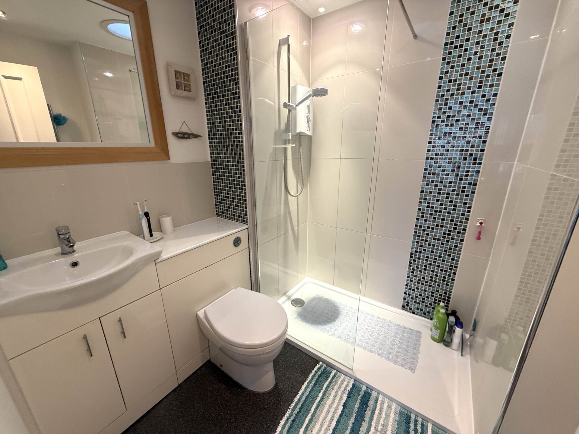 Newlands Avenue, Exmouth, Image 8