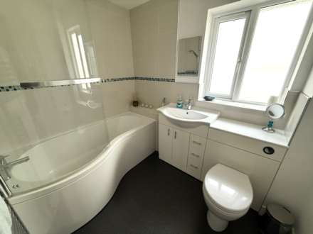 Newlands Avenue, Exmouth, Image 10