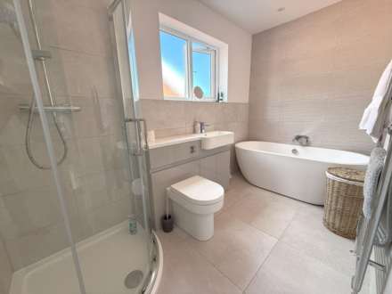 Winchester Drive, Exmouth, Image 10