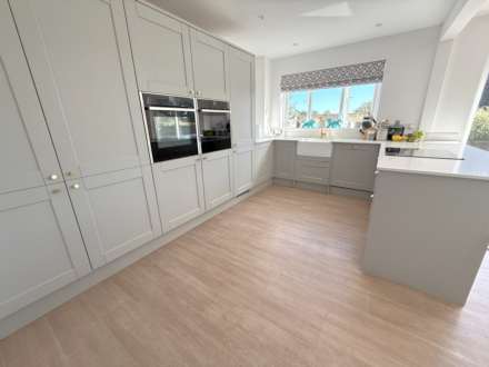Winchester Drive, Exmouth, Image 15