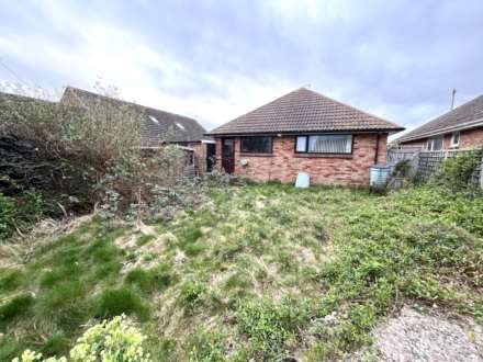 Crossingfields Drive, Exmouth, Image 11