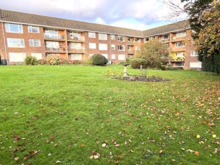Douglas Avenue, Exmouth, Image 16