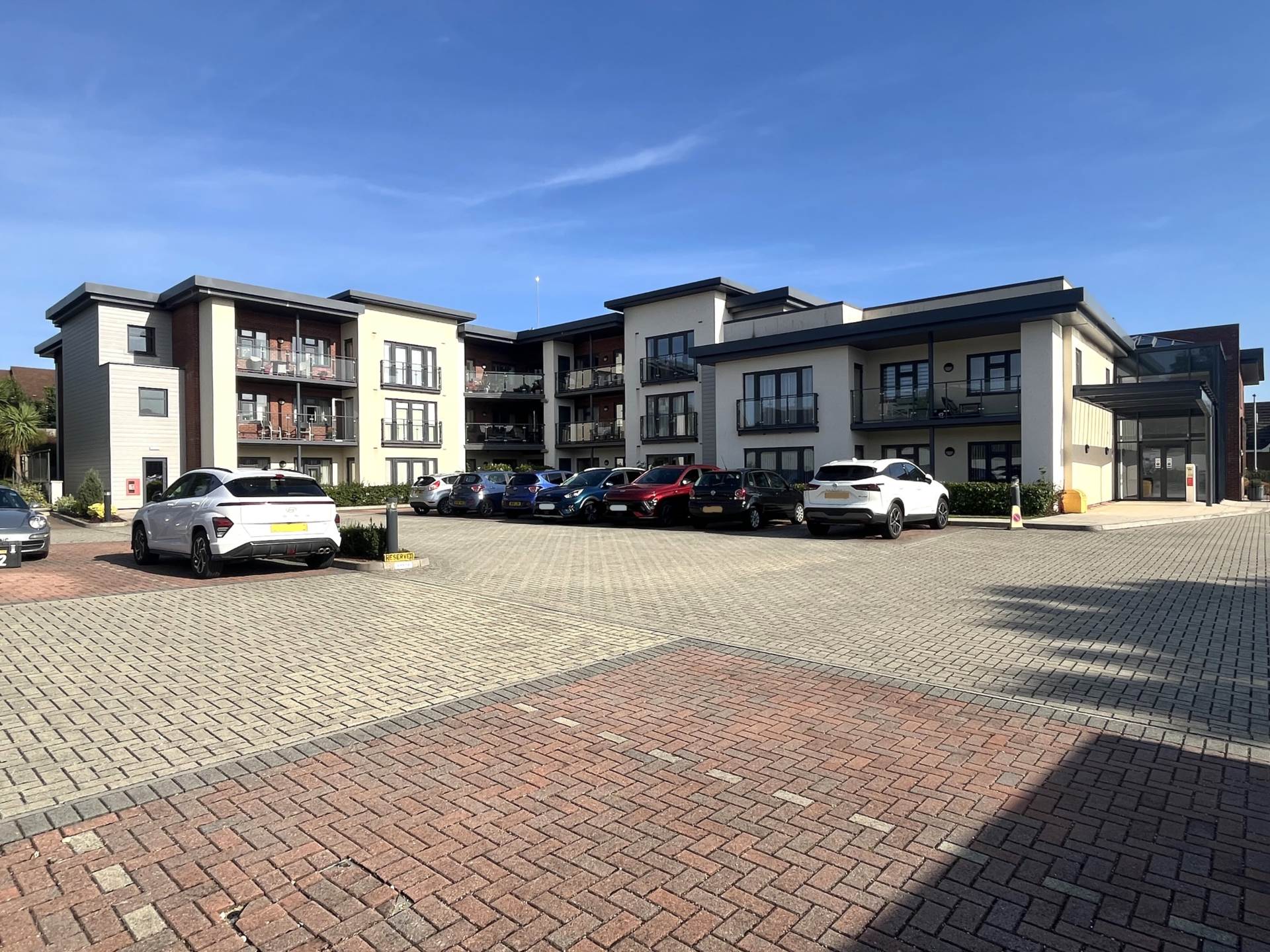 Buckingham Close, Exmouth, Image 1