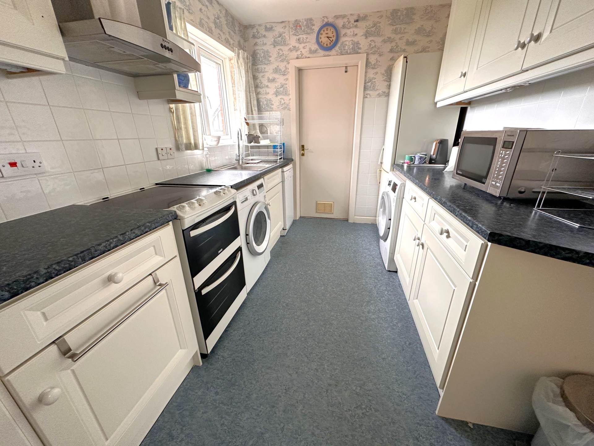 Belle Vue Road, Exmouth, Image 6