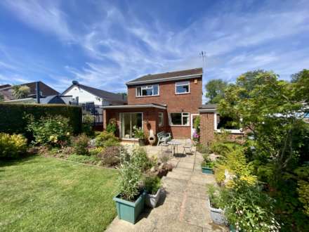 Valley Way, Exmouth, Image 1