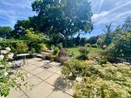 Valley Way, Exmouth, Image 10