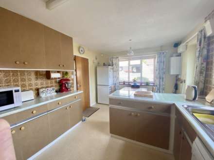 Valley Way, Exmouth, Image 14