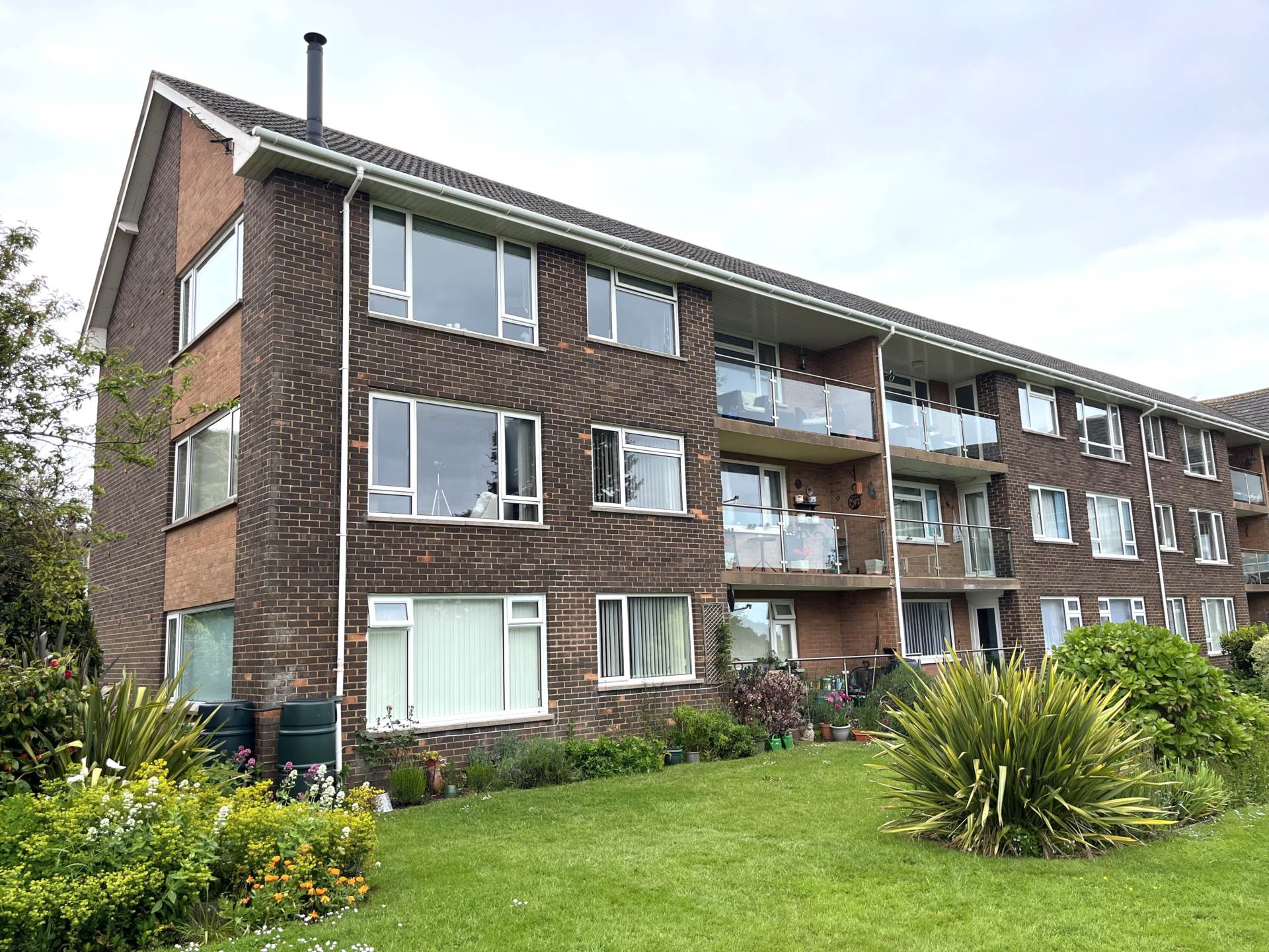 Douglas Avenue, Exmouth, Image 1