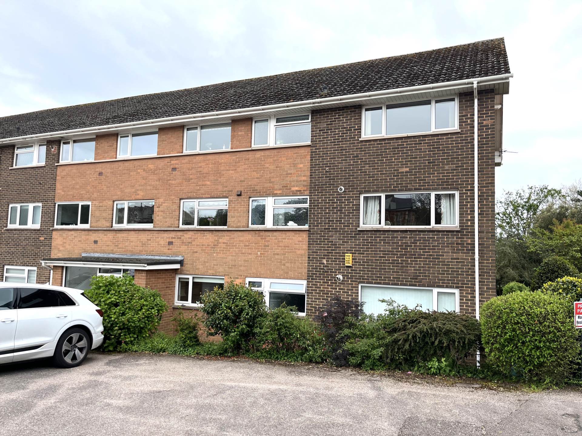 Douglas Avenue, Exmouth, Image 12