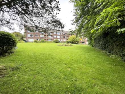 Douglas Avenue, Exmouth, Image 15