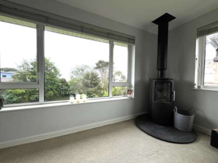 Douglas Avenue, Exmouth, Image 5
