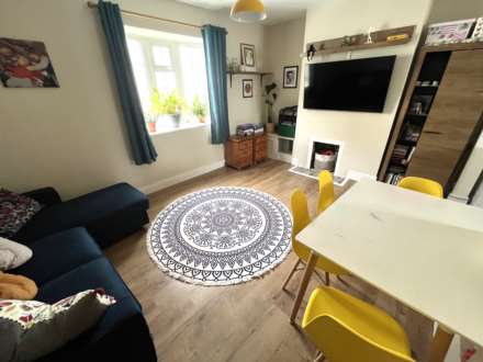 Albion Street, Exmouth, Image 4