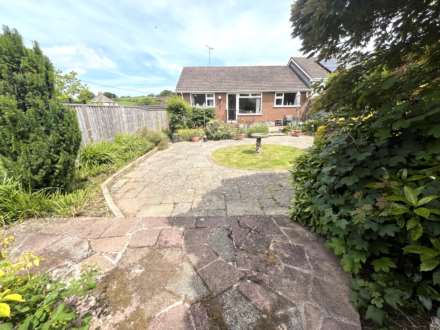 Long Park, Woodbury, Image 11