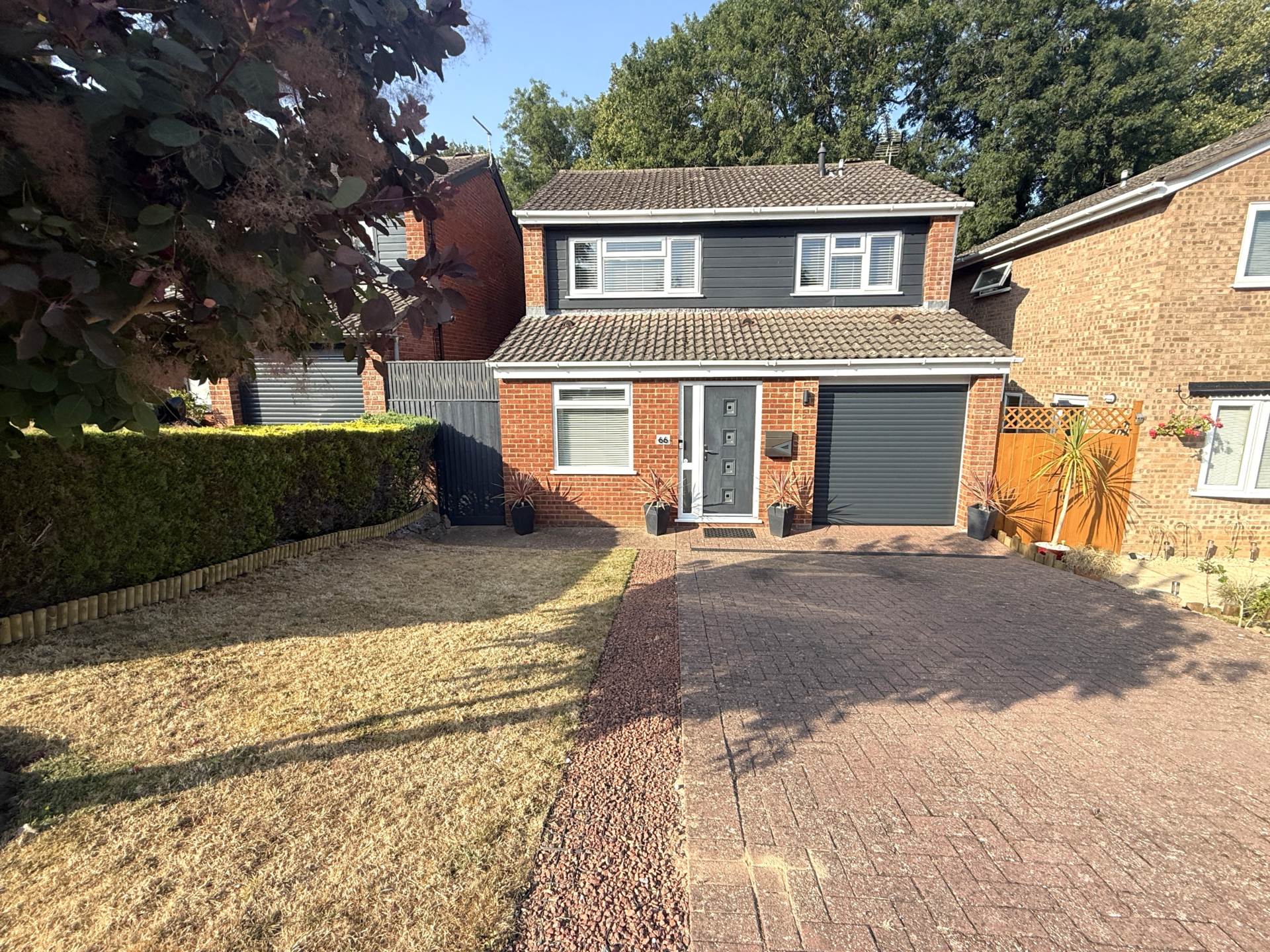 Valley Way, Exmouth, Image 1