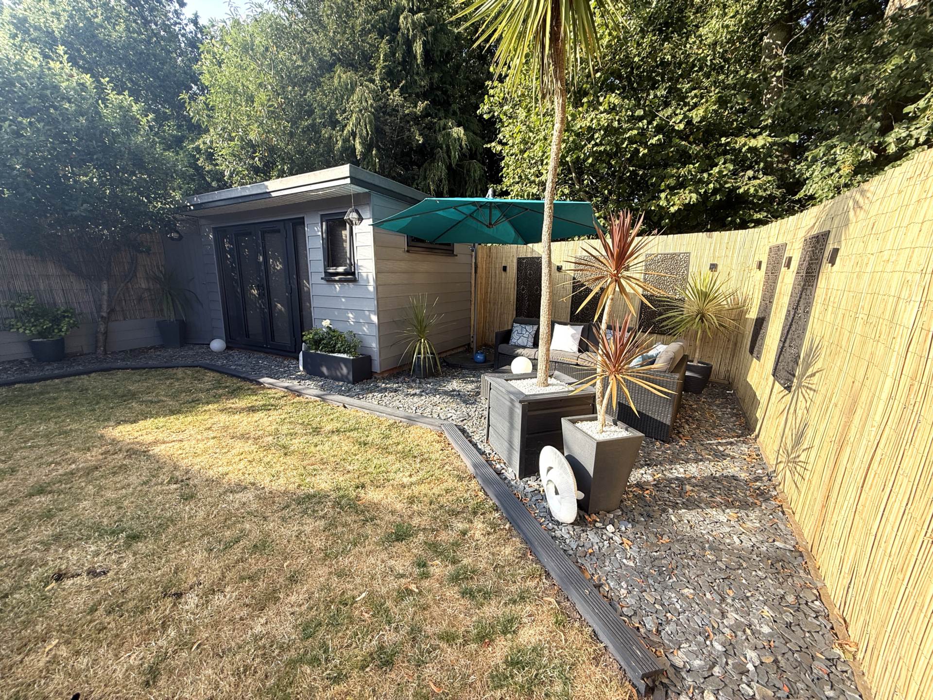 Valley Way, Exmouth, Image 18