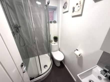 Valley Way, Exmouth, Image 14