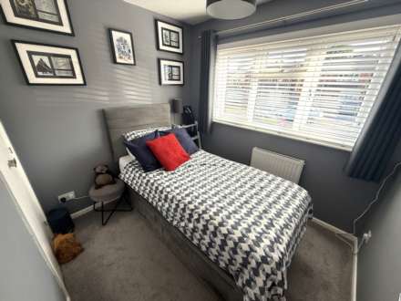 Valley Way, Exmouth, Image 16