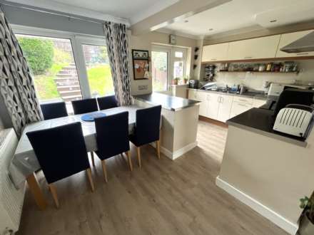 Meadow View Road, Exmouth, Image 4
